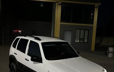 Chevrolet Niva I рестайлинг, 2016 год, 890 000 рублей, 1 фотография