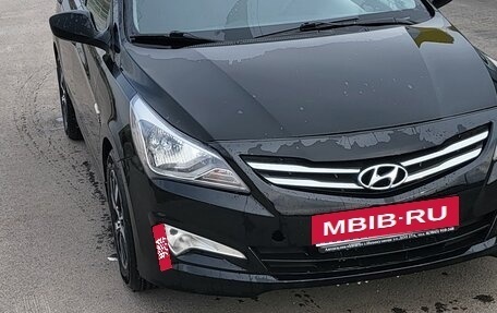 Hyundai Solaris II рестайлинг, 2016 год, 1 000 000 рублей, 6 фотография
