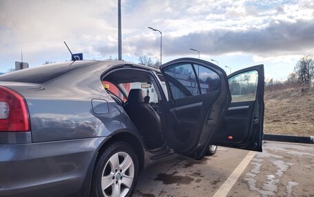 Skoda Octavia, 2011 год, 900 000 рублей, 4 фотография