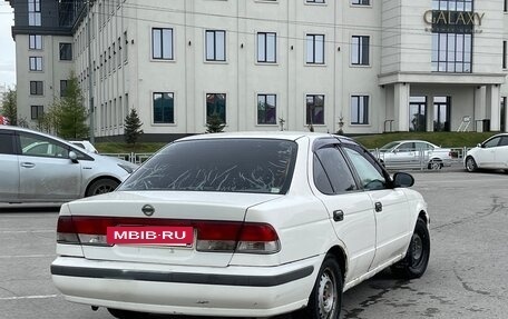 Nissan Sunny B15, 2000 год, 200 000 рублей, 2 фотография