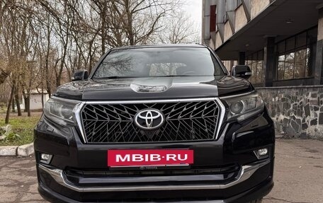 Toyota Land Cruiser Prado 150 рестайлинг 2, 2017 год, 4 499 000 рублей, 10 фотография
