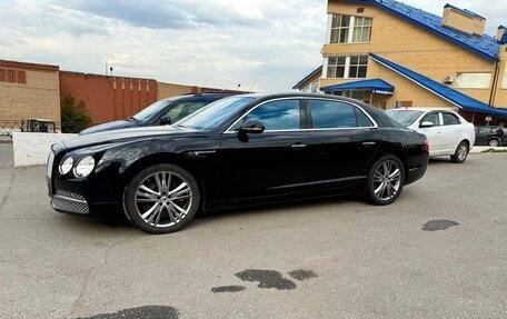 Bentley Flying Spur II, 2013 год, 3 999 000 рублей, 4 фотография