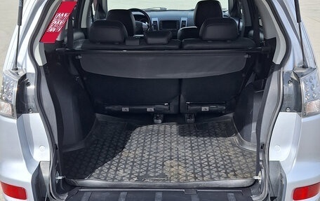 Mitsubishi Outlander III рестайлинг 3, 2011 год, 1 690 000 рублей, 8 фотография