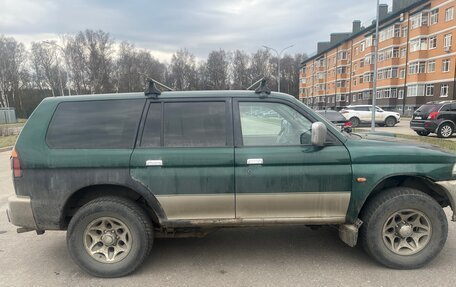 Mitsubishi Pajero Sport II рестайлинг, 1999 год, 400 000 рублей, 3 фотография