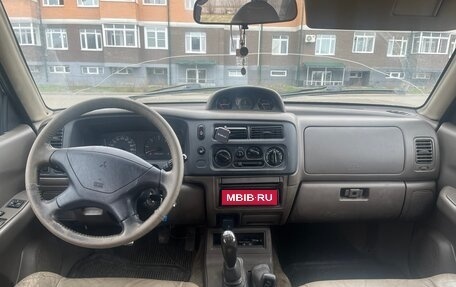 Mitsubishi Pajero Sport II рестайлинг, 1999 год, 400 000 рублей, 5 фотография