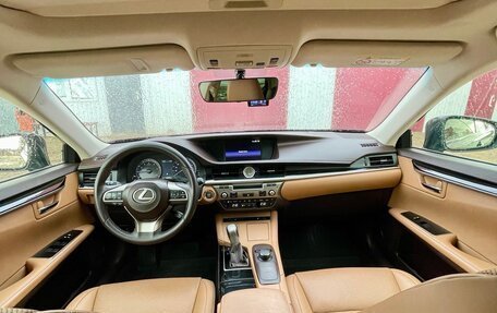 Lexus ES VII, 2017 год, 2 930 000 рублей, 13 фотография