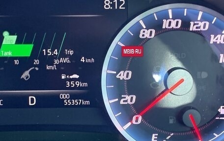 Toyota Crown, 2018 год, 3 350 000 рублей, 9 фотография