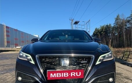 Toyota Crown, 2018 год, 3 350 000 рублей, 8 фотография
