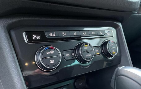 Volkswagen Tiguan II, 2020 год, 2 650 000 рублей, 17 фотография