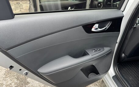 KIA Cerato IV, 2019 год, 1 800 000 рублей, 10 фотография