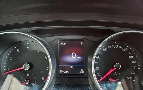 Volkswagen Tiguan II, 2020 год, 2 245 000 рублей, 10 фотография