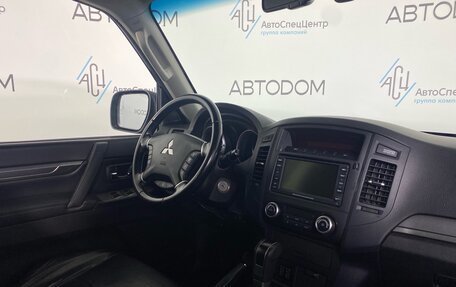 Mitsubishi Pajero IV, 2011 год, 1 687 000 рублей, 7 фотография