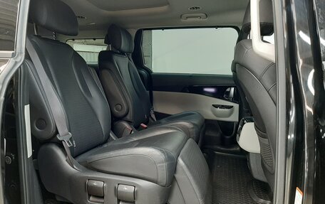KIA Carnival, 2021 год, 3 499 000 рублей, 13 фотография