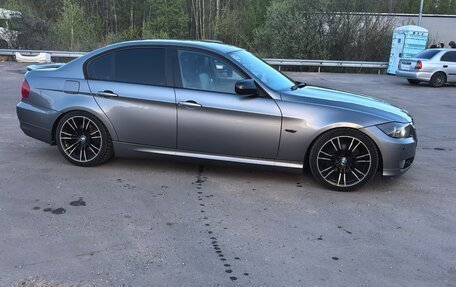 BMW 3 серия, 2011 год, 930 000 рублей, 1 фотография