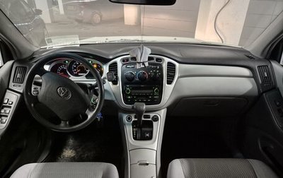 Toyota Highlander III, 2005 год, 1 150 000 рублей, 1 фотография