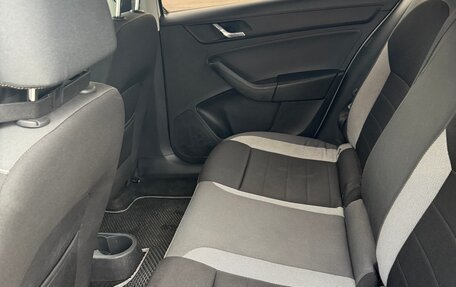 Skoda Rapid I, 2016 год, 495 000 рублей, 14 фотография