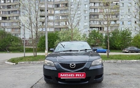 Mazda Axela, 2005 год, 650 000 рублей, 2 фотография