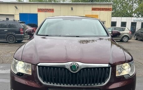 Skoda Superb III рестайлинг, 2012 год, 900 000 рублей, 8 фотография