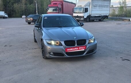 BMW 3 серия, 2011 год, 930 000 рублей, 4 фотография