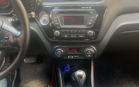 KIA Rio III рестайлинг, 2014 год, 1 000 000 рублей, 6 фотография