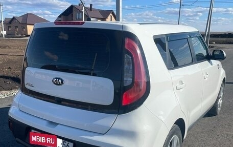KIA Soul II рестайлинг, 2018 год, 1 350 000 рублей, 8 фотография