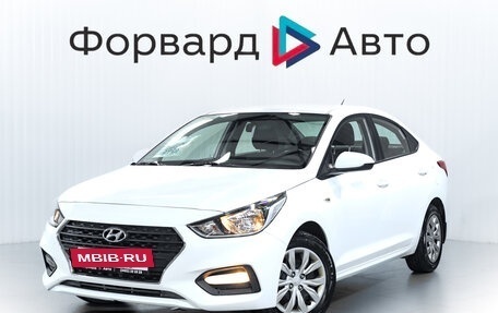 Hyundai Solaris II рестайлинг, 2017 год, 1 350 000 рублей, 3 фотография