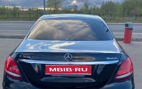 Mercedes-Benz E-Класс, 2019 год, 3 820 000 рублей, 13 фотография