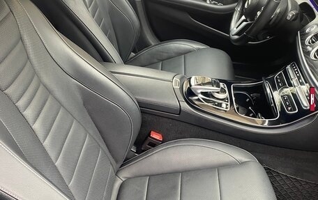 Mercedes-Benz E-Класс, 2019 год, 3 820 000 рублей, 32 фотография