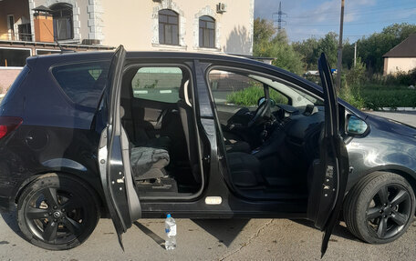 Opel Meriva, 2013 год, 700 000 рублей, 4 фотография
