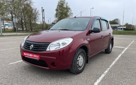 Renault Sandero I, 2012 год, 570 000 рублей, 2 фотография