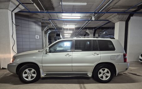 Toyota Highlander III, 2005 год, 1 150 000 рублей, 9 фотография