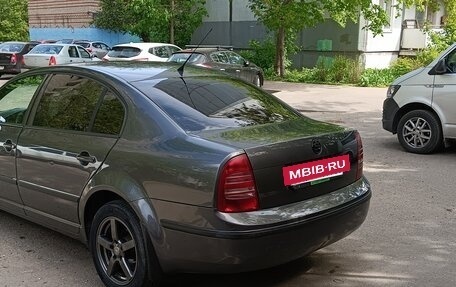 Skoda Superb III рестайлинг, 2005 год, 600 000 рублей, 12 фотография