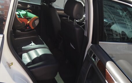 Volkswagen Touareg III, 2008 год, 1 500 000 рублей, 11 фотография