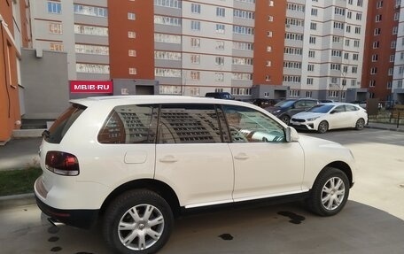 Volkswagen Touareg III, 2008 год, 1 500 000 рублей, 8 фотография