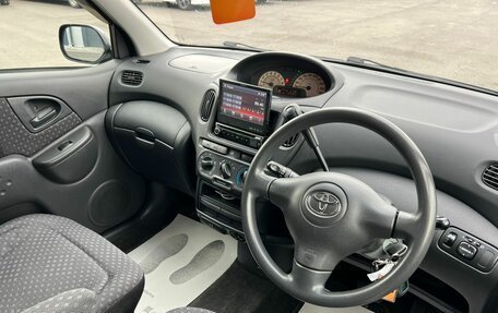 Toyota FunCargo, 2003 год, 699 999 рублей, 11 фотография