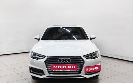 Audi A4, 2019 год, 3 100 000 рублей, 3 фотография