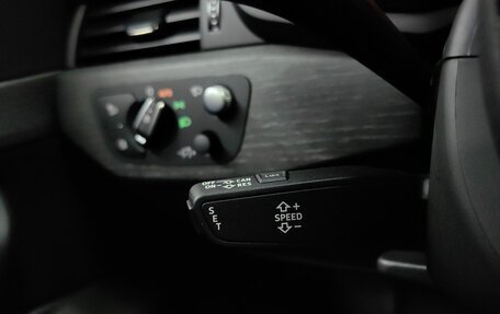 Audi A4, 2019 год, 3 100 000 рублей, 22 фотография