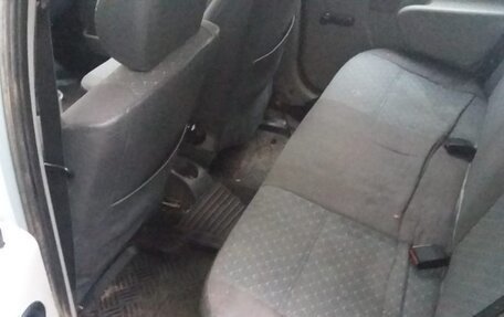 Renault Logan I, 2007 год, 120 000 рублей, 9 фотография