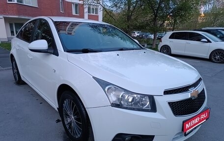 Chevrolet Cruze II, 2012 год, 659 000 рублей, 2 фотография