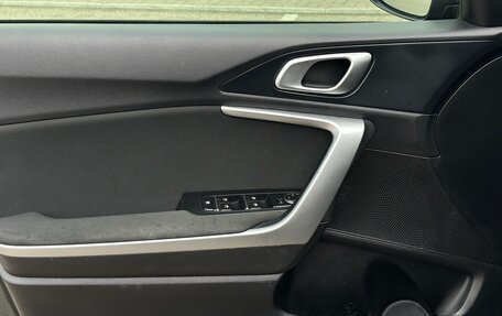 KIA cee'd III, 2019 год, 1 920 000 рублей, 28 фотография
