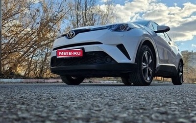 Toyota C-HR I рестайлинг, 2018 год, 1 943 000 рублей, 1 фотография