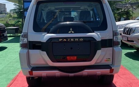 Mitsubishi Pajero IV, 2021 год, 5 500 000 рублей, 4 фотография