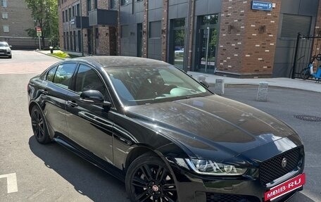 Jaguar XE I рестайлинг, 2017 год, 2 900 000 рублей, 3 фотография
