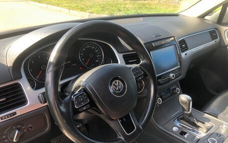 Volkswagen Touareg III, 2012 год, 1 800 000 рублей, 5 фотография