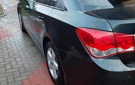 Chevrolet Cruze II, 2011 год, 700 000 рублей, 6 фотография