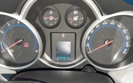 Chevrolet Cruze II, 2011 год, 700 000 рублей, 8 фотография