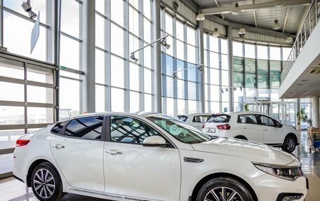 KIA Optima IV, 2019 год, 2 188 000 рублей, 8 фотография