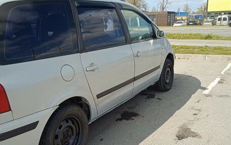 Volkswagen Sharan I рестайлинг, 2002 год, 600 000 рублей, 3 фотография