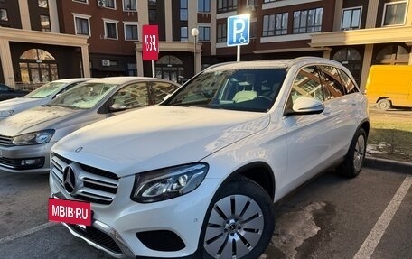Mercedes-Benz GLC, 2017 год, 3 400 000 рублей, 3 фотография