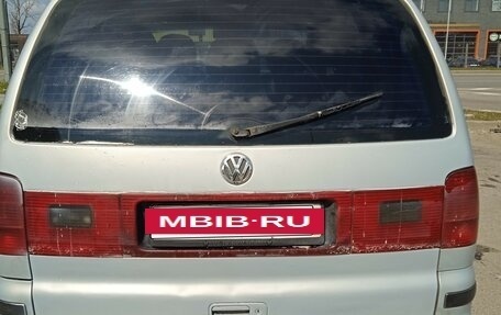 Volkswagen Sharan I рестайлинг, 2002 год, 600 000 рублей, 4 фотография